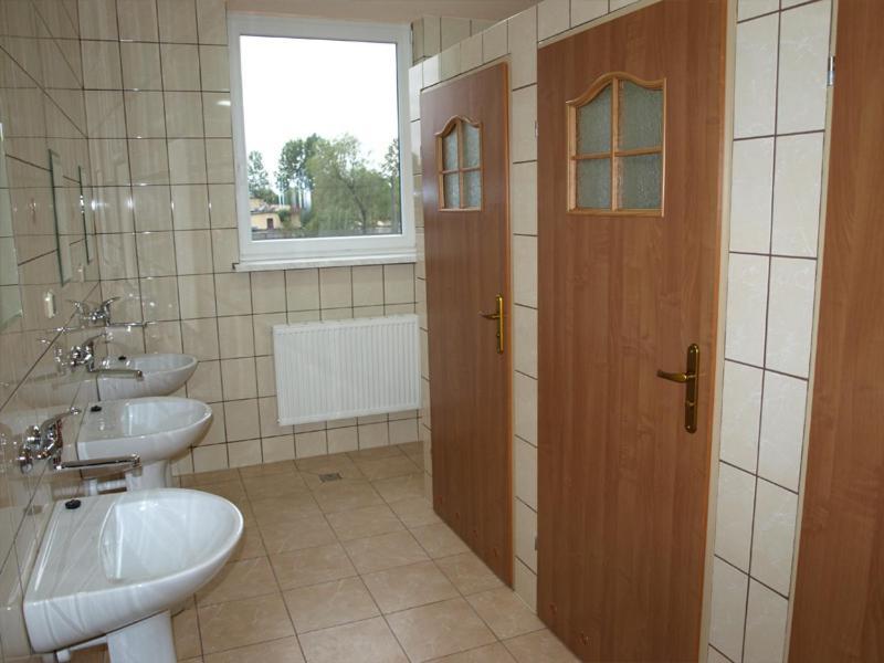 Hostel Hutnik Ostrowiec Świętokrzyski Exterior foto